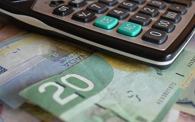 Do You Struggle Financially as a Coach? Here’s What to Do!